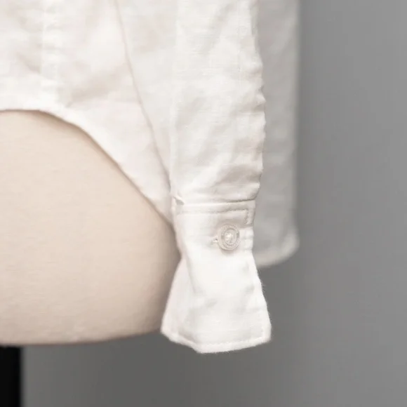 Tommy Bahama. Long Sleeve 100% Linen Coastalina Shirt. - Picture 10 of 14